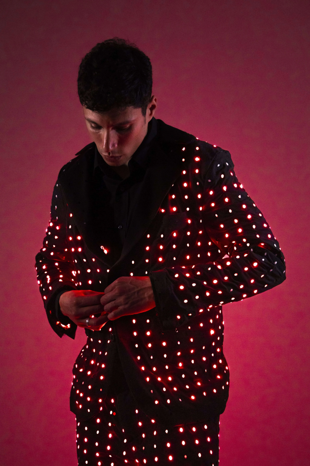 Unisex LED suit suitable for various events